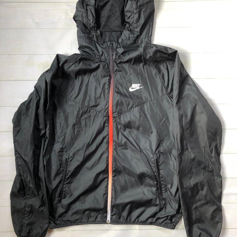 LIMITED Edition Nike Wind Breaker